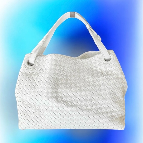🐧BOTTEGA VENETA White Garda Tote SIGNATURE INTRECCIATO Nappa Leather Top Handles - Picture 1 of 12